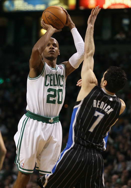 三外援出场 三外援出场