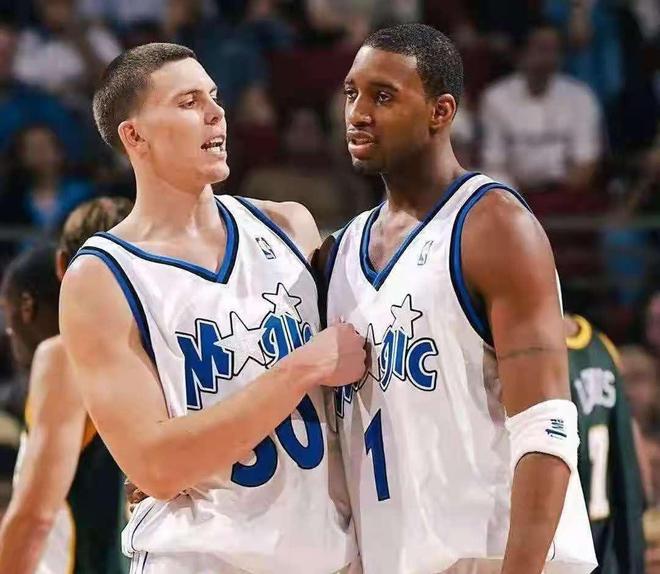 手递手后外 手递手后外